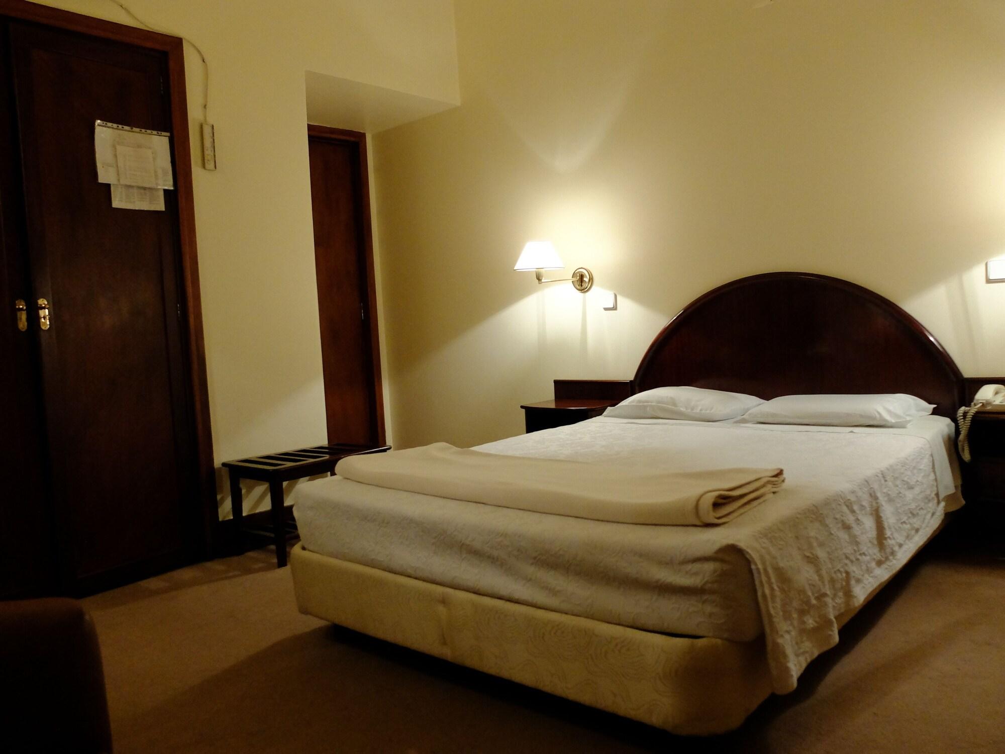 Hotel Braganca Coimbra Exteriör bild